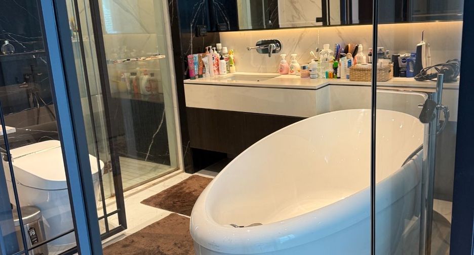 Wohnung zum Kauf mit 6 Zimmer in Pathum Wan, Bangkok