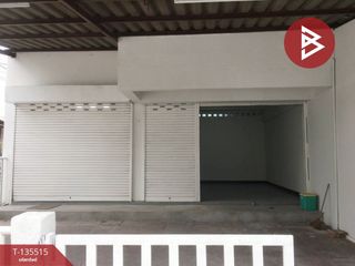 For sale 6 bedrooms townhouse in Mueang Samut Prakan, Samut Prakan