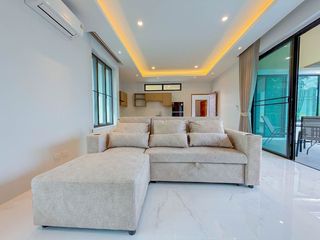 For rent 2 bedrooms villa in Mueang Phuket, Phuket