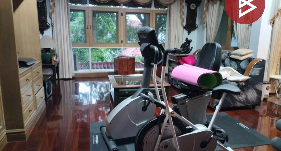 For sale 8 bedrooms house in Mueang Chon Buri, Chonburi