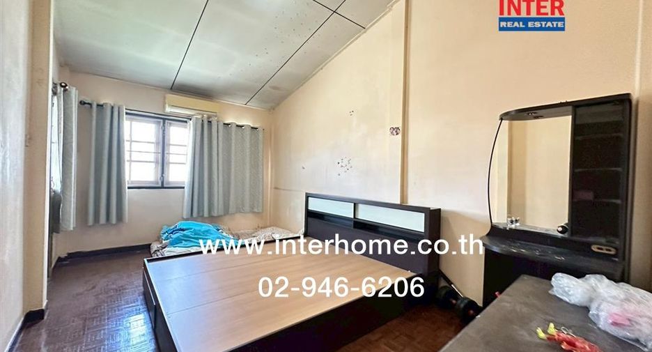 For sale 1 bed townhouse in Pak Kret, Nonthaburi