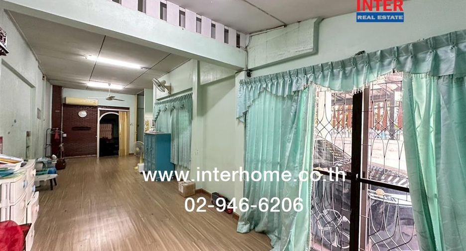 For sale 1 bed townhouse in Pak Kret, Nonthaburi