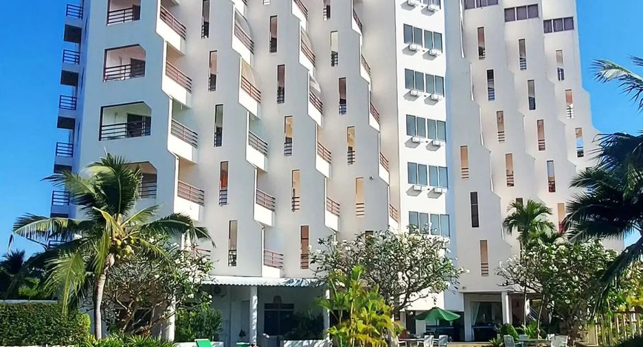 For sale 1 bed condo in Mueang Rayong, Rayong