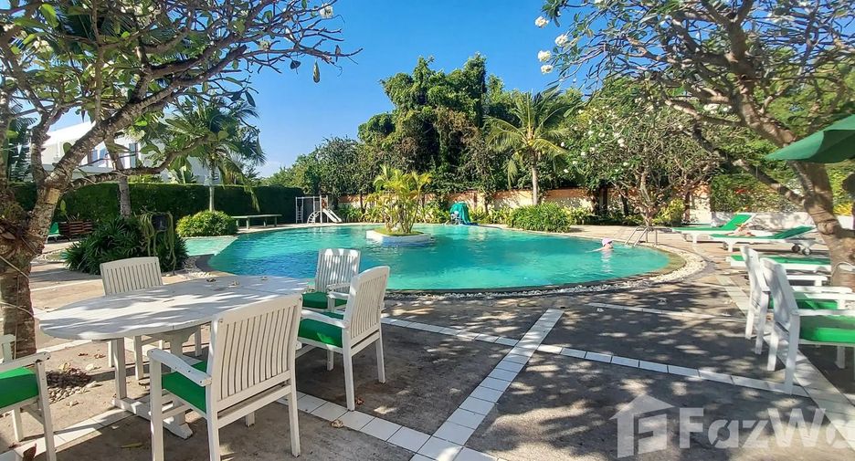 For sale 1 bed condo in Mueang Rayong, Rayong