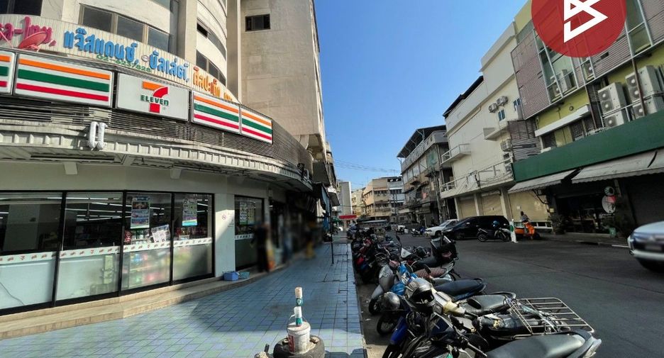 For sale 2 bedrooms retail Space in Samphanthawong, Bangkok