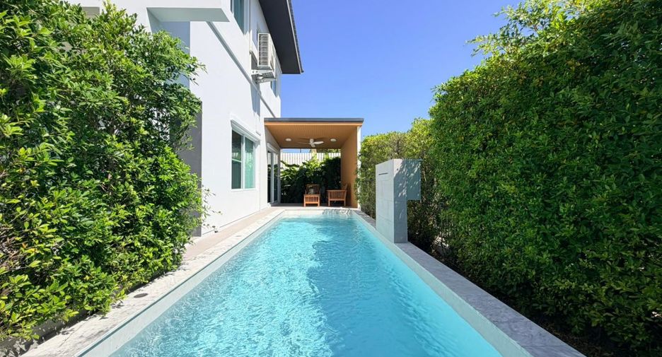 For rent 4 bedrooms villa in Mueang Phuket, Phuket