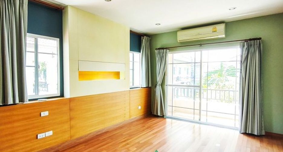 For sale 3 bedrooms house in Prawet, Bangkok