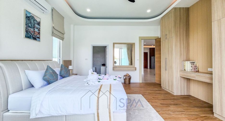 For sale 3 bedrooms villa in Hua Hin, Prachuap Khiri Khan
