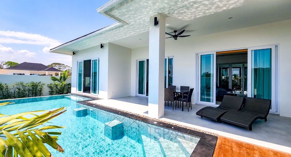 For sale 3 bedrooms villa in Hua Hin, Prachuap Khiri Khan
