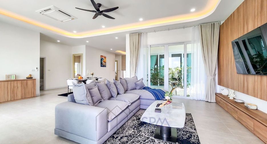 For sale 3 bedrooms villa in Hua Hin, Prachuap Khiri Khan