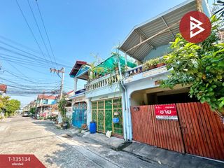 For sale 2 ベッドルーム townhouse in Chom Thong, Bangkok