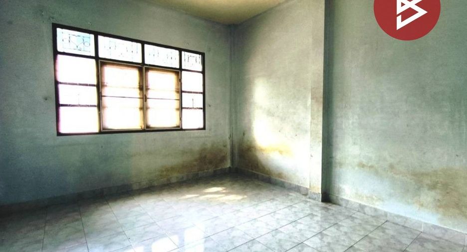 For sale 3 ベッドルーム house in Mueang Samut Songkhram, Samut Songkhram