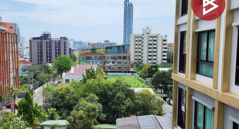 For sale 1 bed condo in Bang Kapi, Bangkok