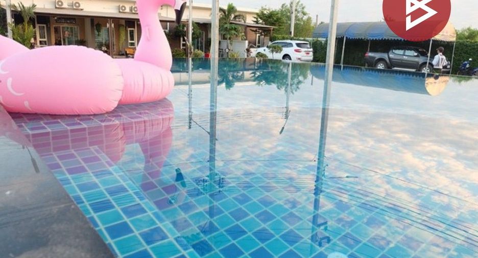 Casa adosada en venta de 2 habitaciones en Krathum Baen, Samut Sakhon