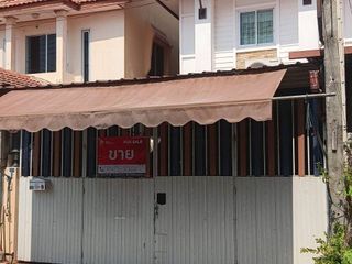 Casa adosada en venta de 2 habitaciones en Mueang Rayong, Rayong