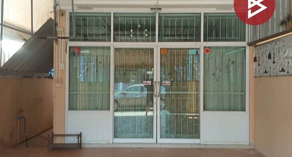 For sale 2 ベッドルーム townhouse in Mueang Rayong, Rayong