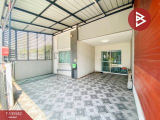 出售 2 卧室 联排别墅 在 Mueang Samut Sakhon, Samut Sakhon