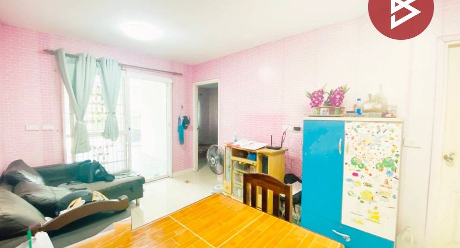 For sale 2 bedrooms townhouse in Mueang Samut Sakhon, Samut Sakhon