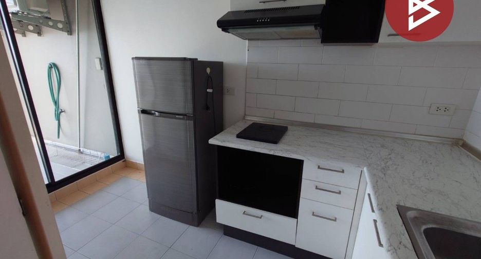 For sale 1 bed condo in Yan Nawa, Bangkok