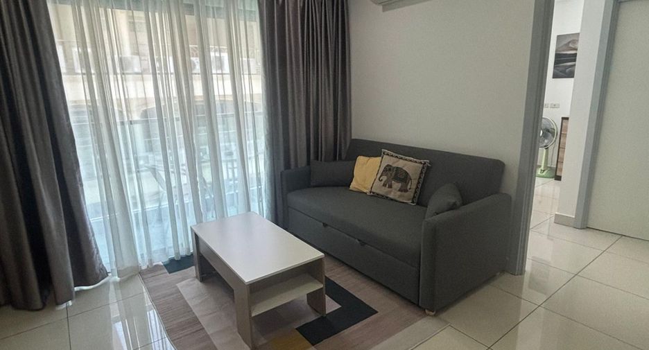 For rent 2 bedrooms apartment in Bang Lamung, Chonburi