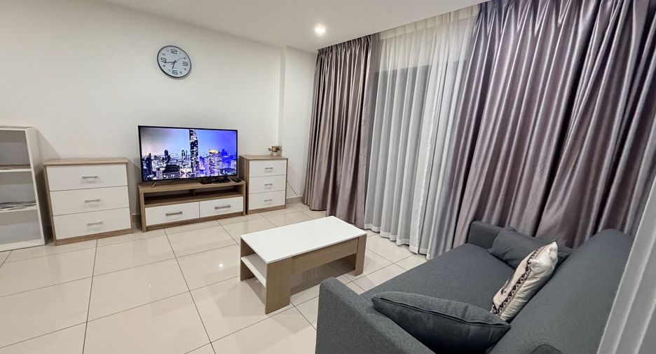 For rent 2 bedrooms apartment in Bang Lamung, Chonburi