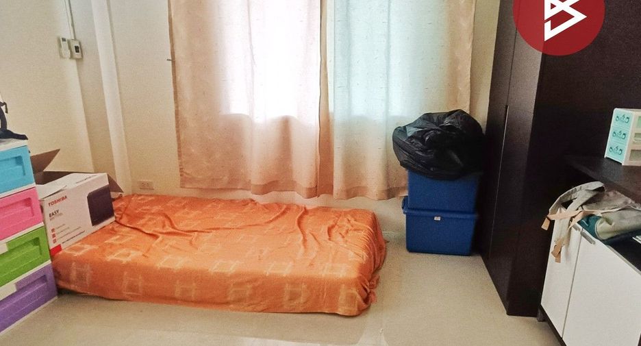 For sale 3 ベッドルーム house in Sattahip, Chonburi