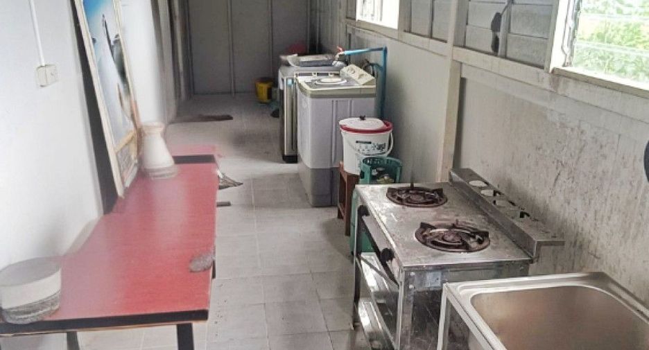 For sale 3 ベッドルーム house in Sattahip, Chonburi