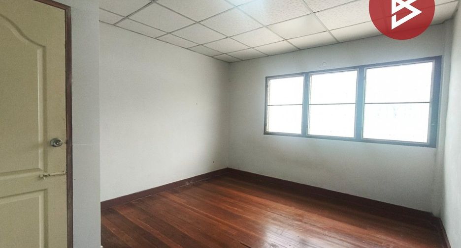 出售 2 卧室 联排别墅 在 Mueang Samut Prakan, Samut Prakan