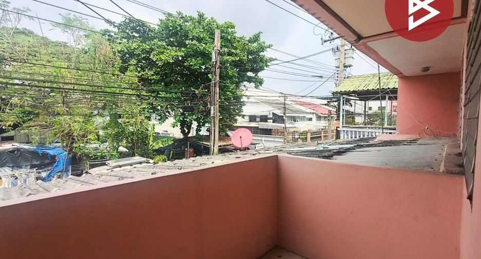 出售 2 卧室 联排别墅 在 Mueang Samut Prakan, Samut Prakan