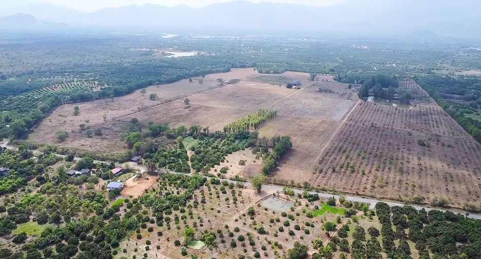 Terreno en venta en Chom Thong, Chiang Mai
