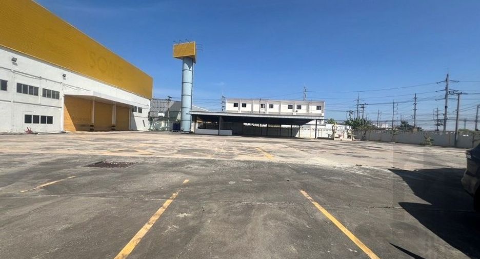 For rent 5 bedrooms warehouse in Bang Bo, Samut Prakan