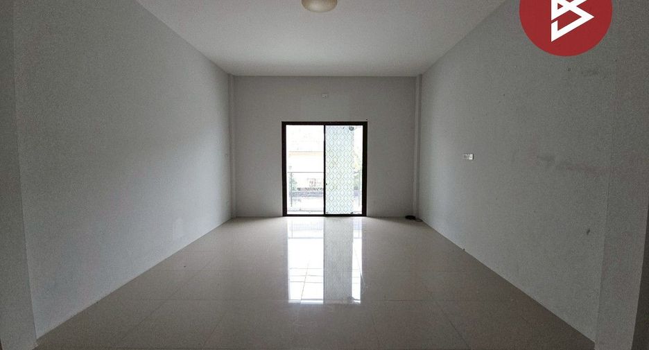 À louer et à vendre 2 chambres local commercial à Mueang Chon Buri, Chonburi