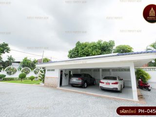 Villa zum Kauf mit 4 Zimmer in Bang Kapi, Bangkok
