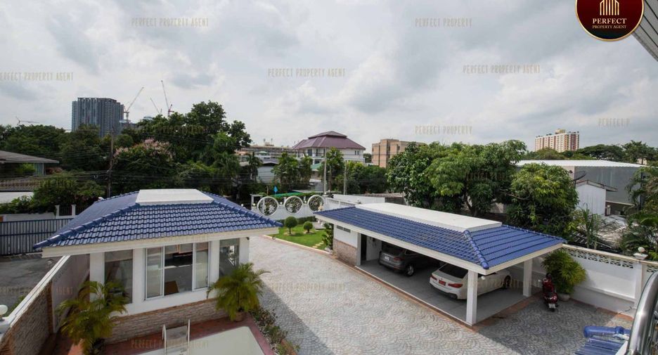 Villa zum Kauf mit 4 Zimmer in Bang Kapi, Bangkok
