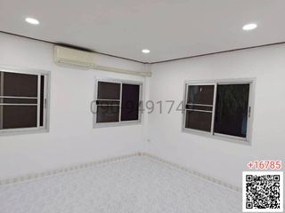 For rent 3 bedrooms townhouse in Don Mueang, Bangkok