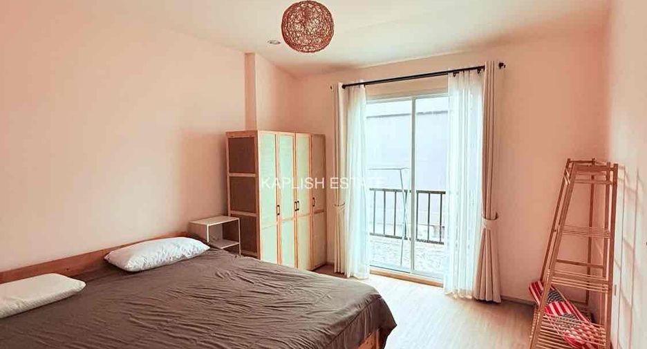 Villa zur Miete und zum Kauf mit 6 Zimmer in Bang Lamung, Chonburi