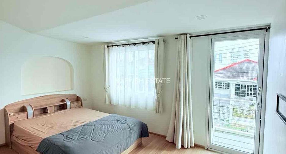 Villa zur Miete und zum Kauf mit 6 Zimmer in Bang Lamung, Chonburi