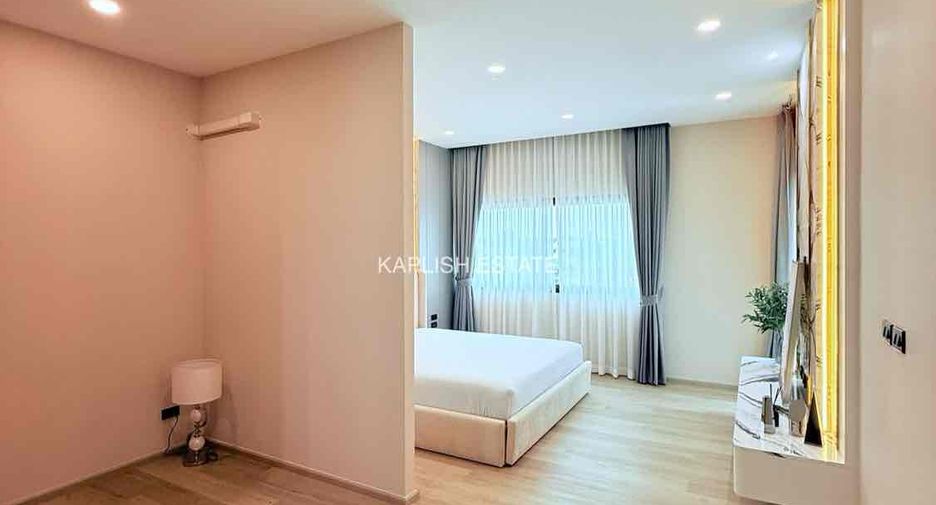 For sale 4 bedrooms villa in Bang Lamung, Chonburi