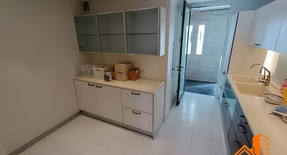À vendre 3 chambres condo à Sathon, Bangkok