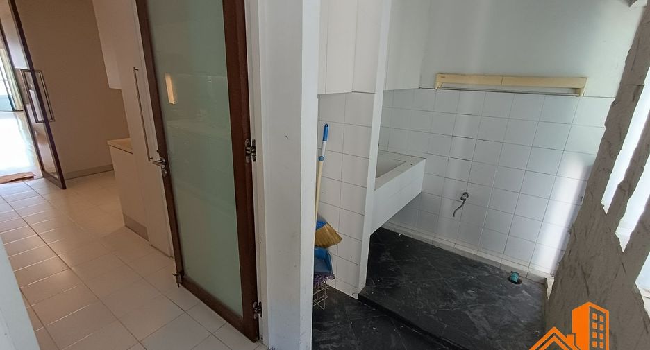 À vendre 3 chambres condo à Sathon, Bangkok