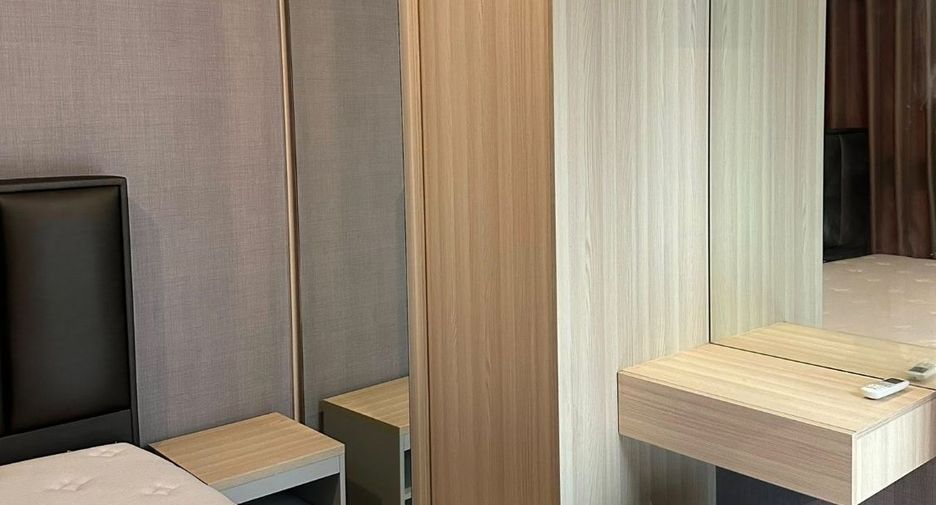 For rent 2 bedrooms condo in Bang Na, Bangkok