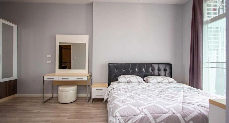 For sale 2 bedrooms condo in Mueang Chiang Mai, Chiang Mai