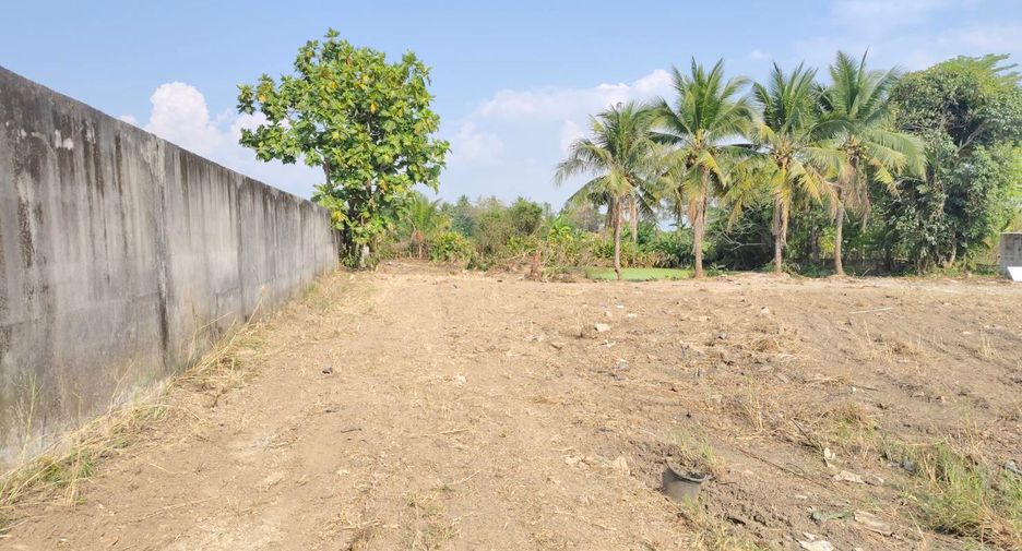 Terreno en venta en Saraphi, Chiang Mai