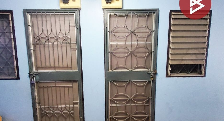 出售 14 卧室 公寓式住宅 在 Sam Khok, Pathum Thani