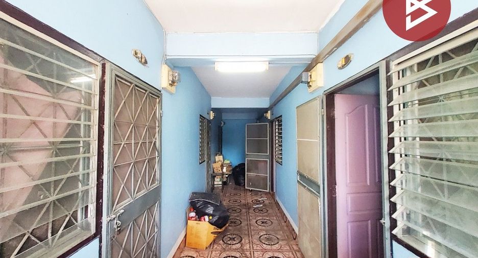 出售 14 卧室 公寓式住宅 在 Sam Khok, Pathum Thani