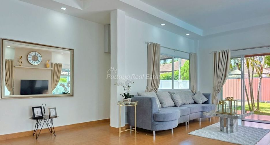 For sale 3 bedrooms villa in Bang Lamung, Chonburi