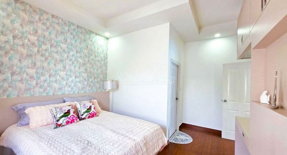 For sale 3 bedrooms villa in Bang Lamung, Chonburi