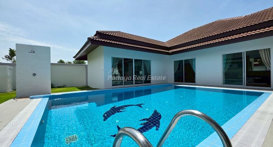 For sale 3 bedrooms villa in Bang Lamung, Chonburi
