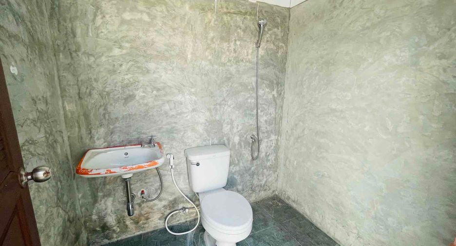 For rent 1 bed warehouse in Bang Lamung, Chonburi
