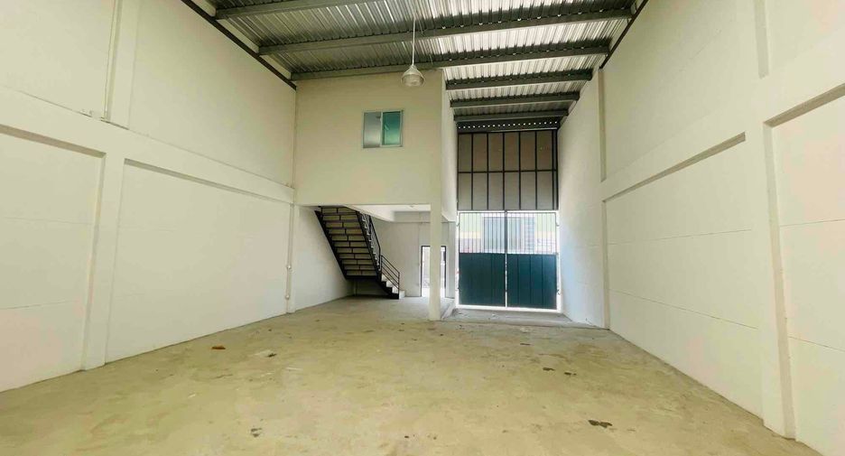 For rent 1 bed warehouse in Bang Lamung, Chonburi